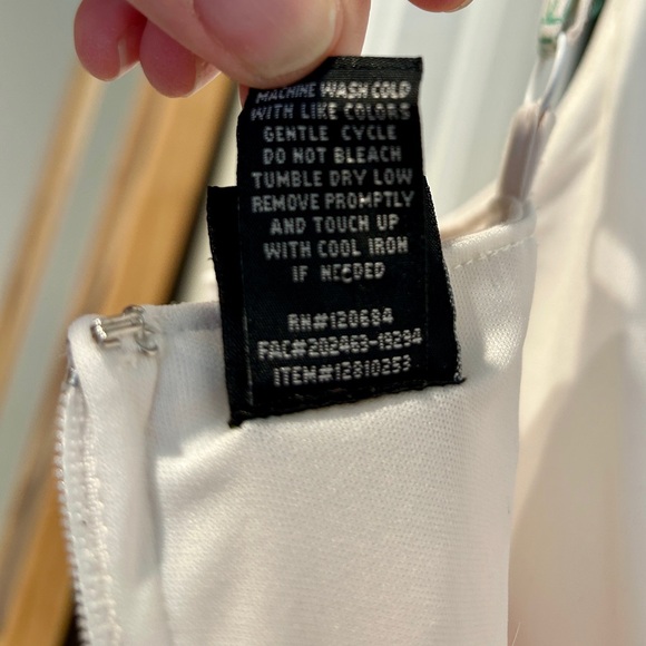 Disney Her Universe Cream and Pink Cat Print Dress - Picture 8 of 9